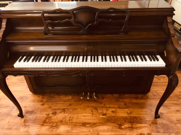 Sohmer – 42′ console piano – Model 34-LS walnut