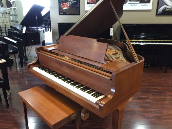 Kawai – Model KG-1C satin walnut – 5’1″ grand piano