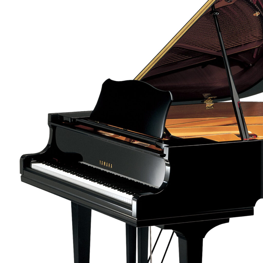 Yamaha GC1 Grand Piano