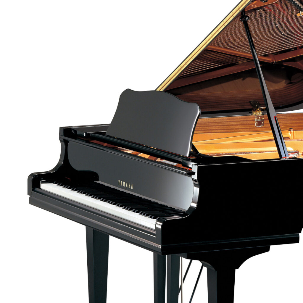 Yamaha GC2 Grand Piano