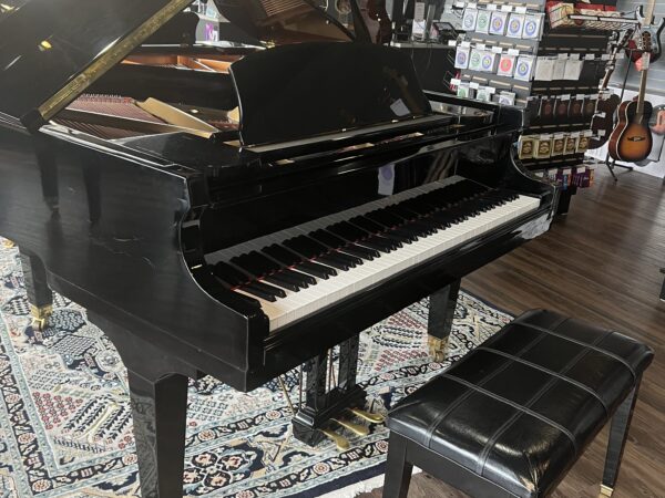 Howard C171 5’7″ Baby Grand Piano **SOLD**