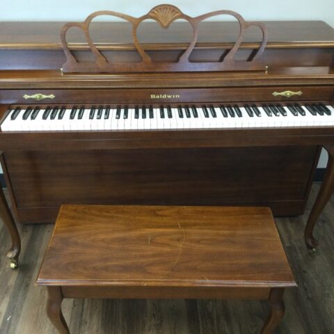 Baldwin-spinet-with-bench