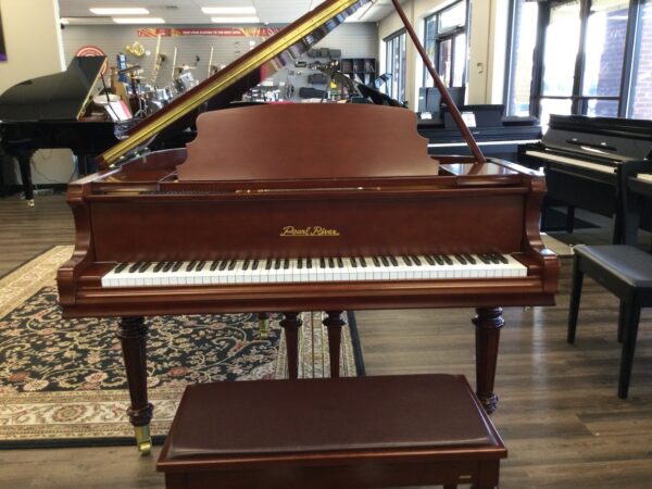 Pearl River – Model GP142P – Satin Mahogany – 4’7” Baby Grand