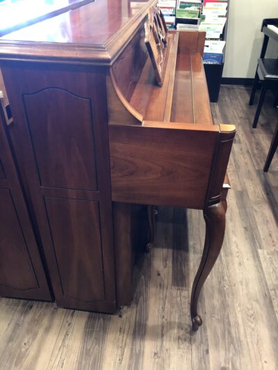 Yamaha – Model M405- Cherry – 44" Console Piano - Image 9