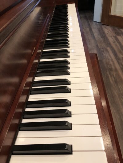 Yamaha – Model M500S- Mahogany-44" Console Piano - Image 6