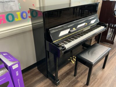 Yamaha B3-PE left side view with bench