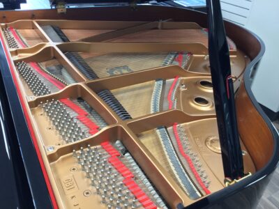 YamahaGB1K-PE inside view of strings and felts