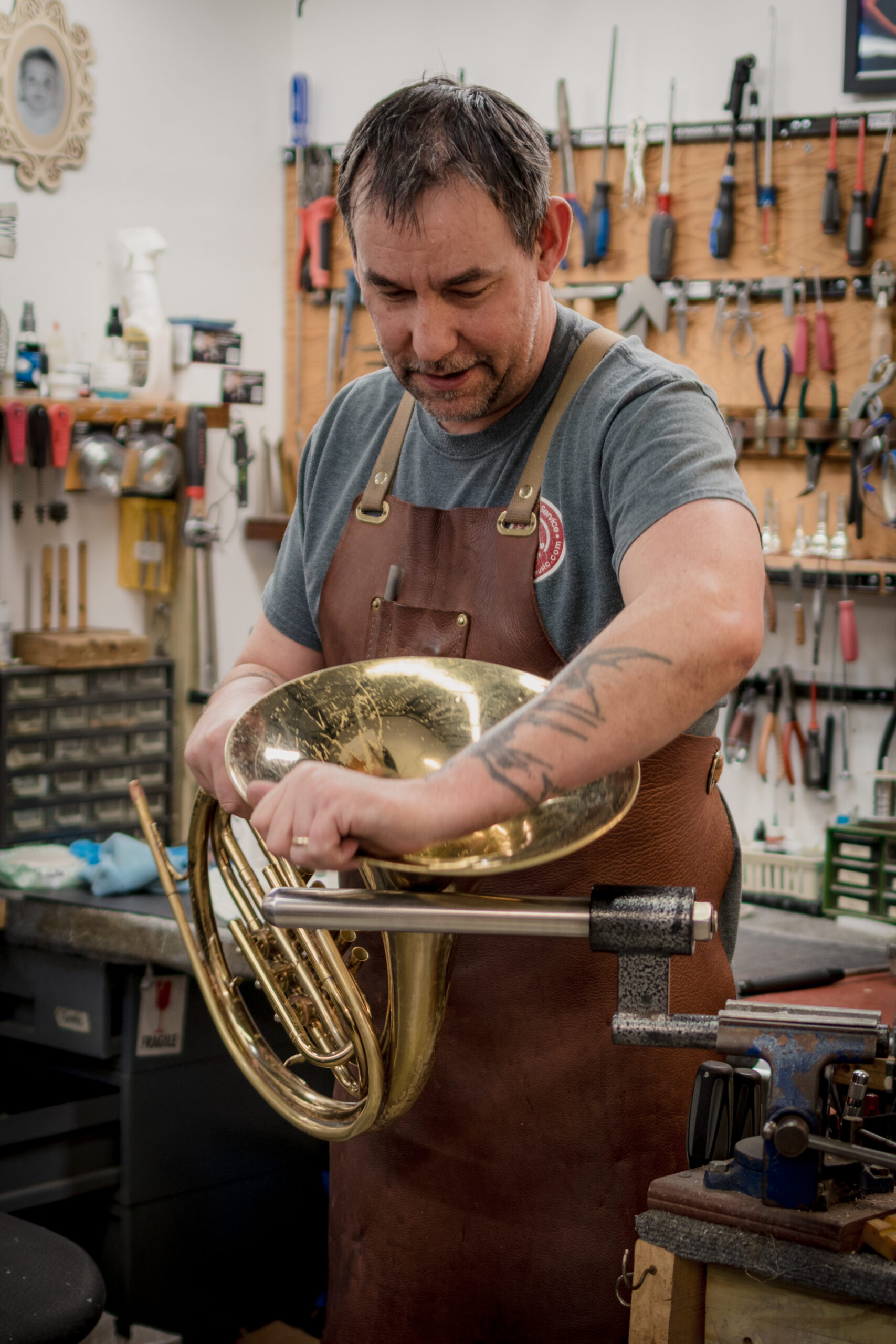 Springy Instrument When Should You Schedule an Instrument Repair? | Menchey Music